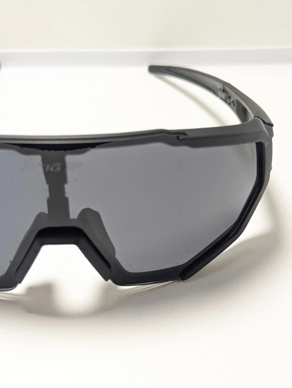 X-TIGER Casual Smoke UV Black Outdoor Wraparound Cycling Men's Sport Sunglasses